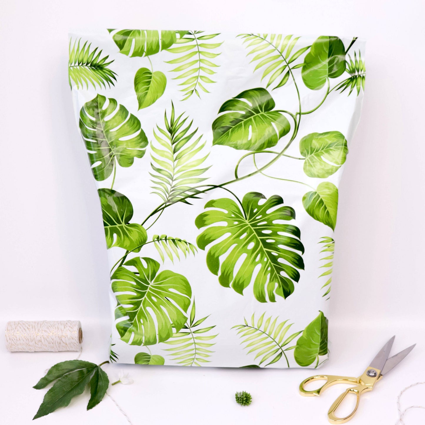 14x17" Banana Leaves Poly Mailers